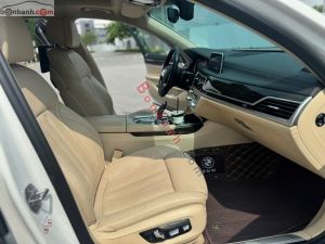 Xe BMW 740Li 2018