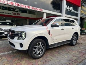 Xe Ford Everest Titanium 2.0L 4x2 AT 2022