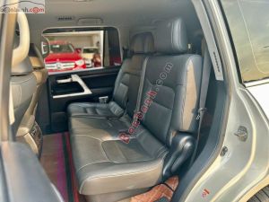 Xe Toyota Land Cruiser VX 4.6 V8 2016
