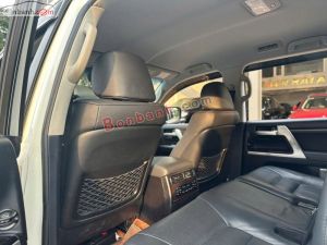 Xe Toyota Land Cruiser VX 4.6 V8 2016