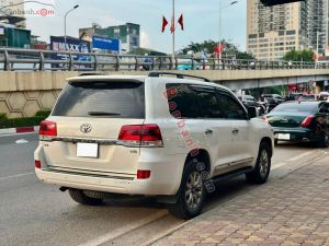 Xe Toyota Land Cruiser VX 4.6 V8 2016