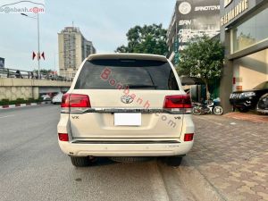 Xe Toyota Land Cruiser VX 4.6 V8 2016