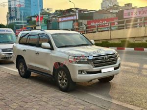 Xe Toyota Land Cruiser VX 4.6 V8 2016
