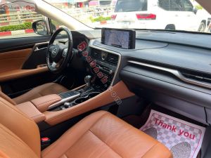 Xe Lexus RX 300 2022