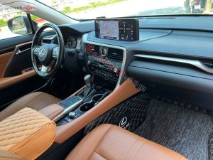 Xe Lexus RX 300 2022